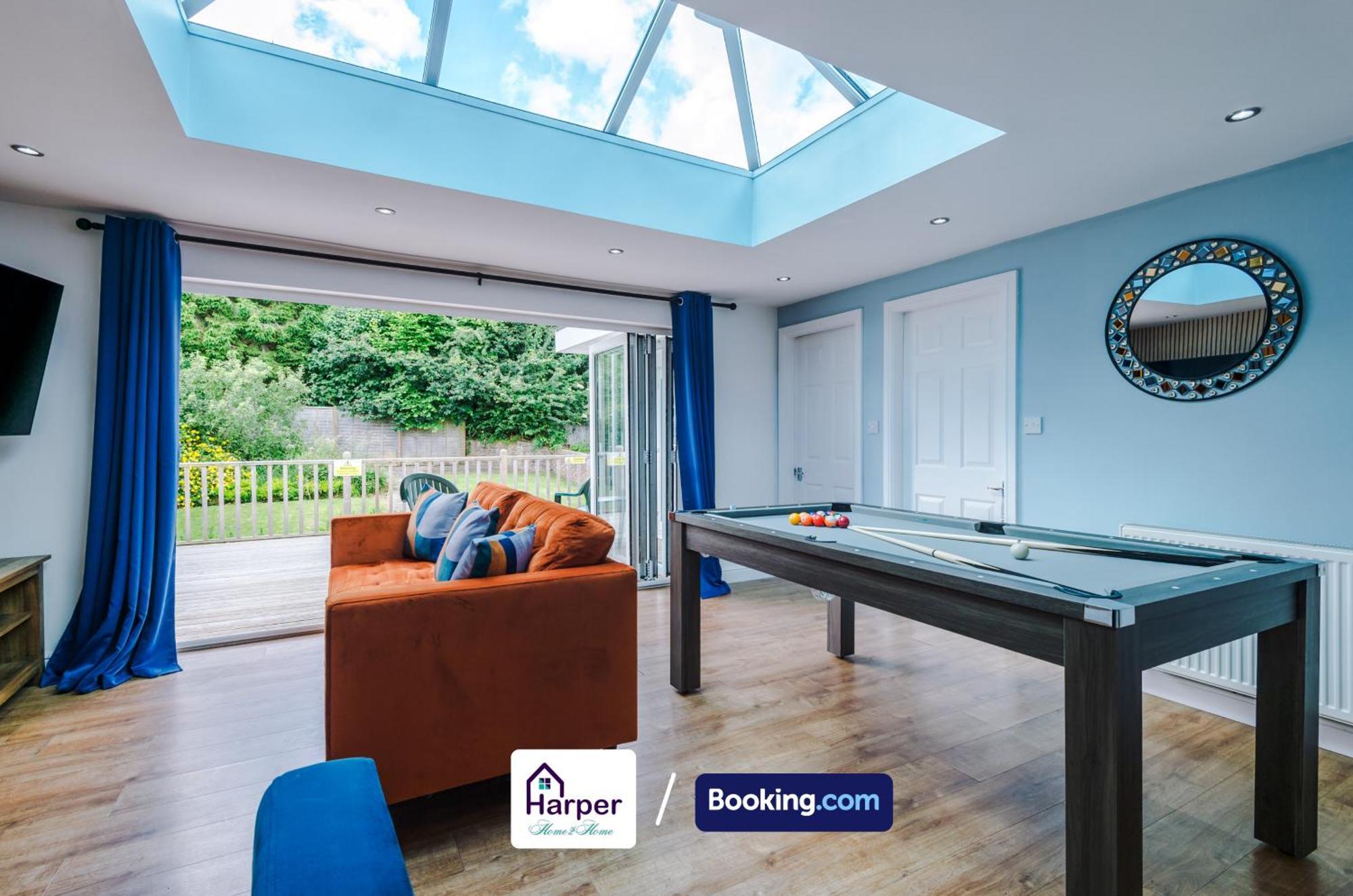 Spacious Detached Bungalow By Harperletting Short Lets & Serviced Accommodation Buckely With Pool Table & Driveway Buckley Exteriér fotografie