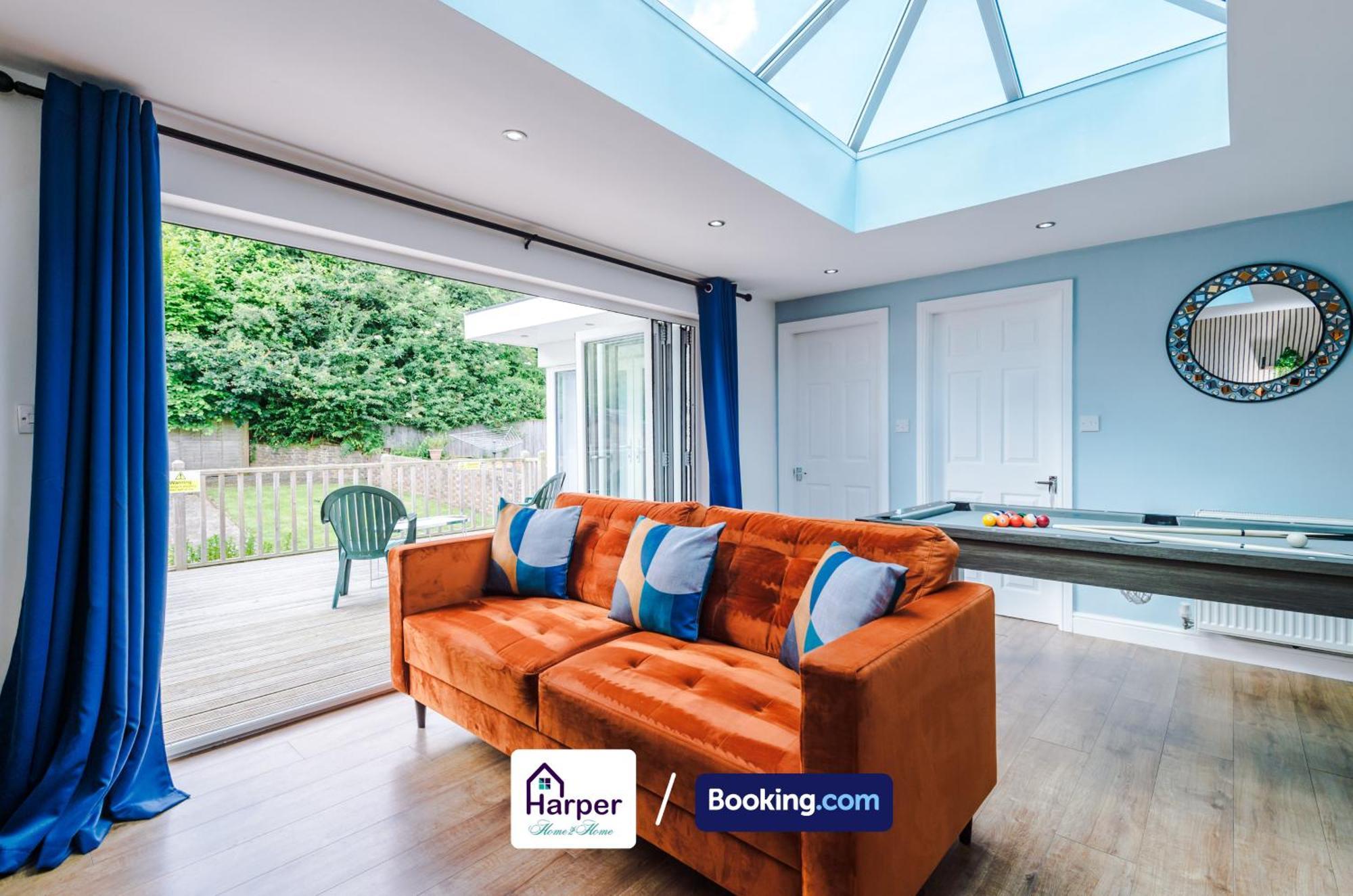 Spacious Detached Bungalow By Harperletting Short Lets & Serviced Accommodation Buckely With Pool Table & Driveway Buckley Exteriér fotografie