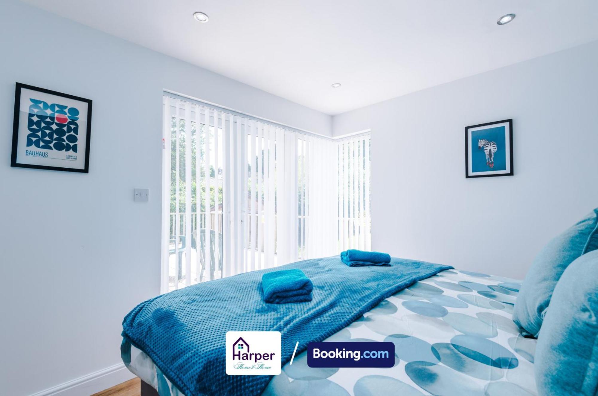 Spacious Detached Bungalow By Harperletting Short Lets & Serviced Accommodation Buckely With Pool Table & Driveway Buckley Exteriér fotografie